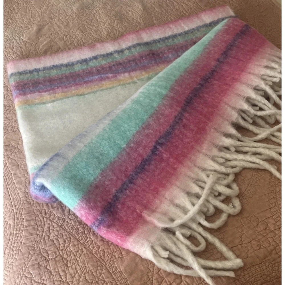 FREE PEOPLE Fringe Throw Cozy Blanket Rainbow Cream Ombre Native Stripe 52